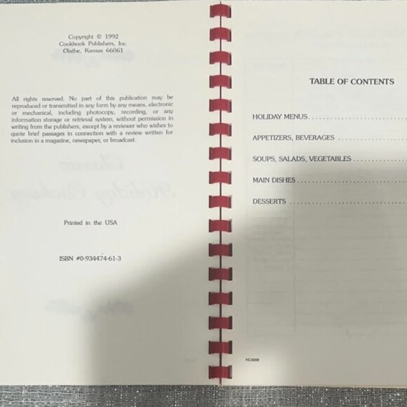 BRAND NEW Classic Holiday Cooking - Awesome Cookbook (See Video) - Picture 2 of 6